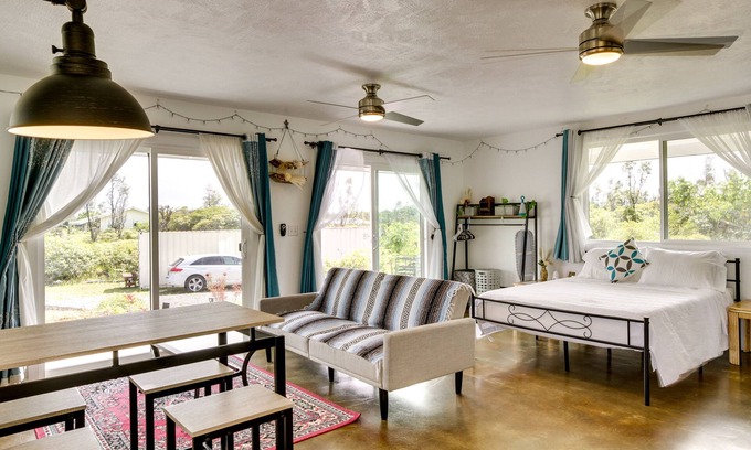 Keaau Apartment | Cozy Keaau Vacation Rental - 1 Mi to Ocean!