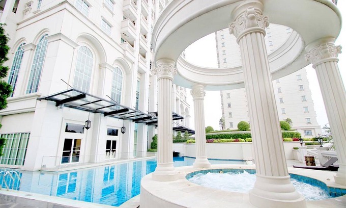 Permata Hijau Apartment | Cozy Living 1Br The Bellezza Apartment