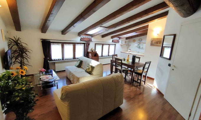 Zona Ca' Granda Apartment | Cozy loft with private parking 3 minutes from the metro