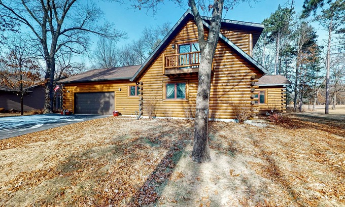 Rome House | Cozy Log Home Overlooking the 12th Fairway – A Perfect Retreat at Lake Arrowhead