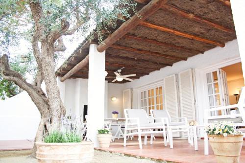 Vilafortuny House | Cozy marine & spa villa