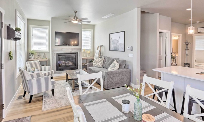 Spearfish Cottage | Cozy & Modern Spearfish Cottage Near Downtown