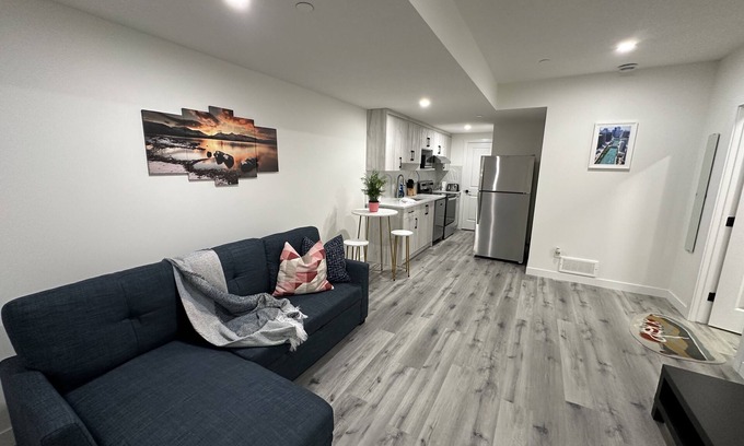 Calgary House | Cozy Newly Built Suite Close to Airport with Free Parking | Separate Entrance
