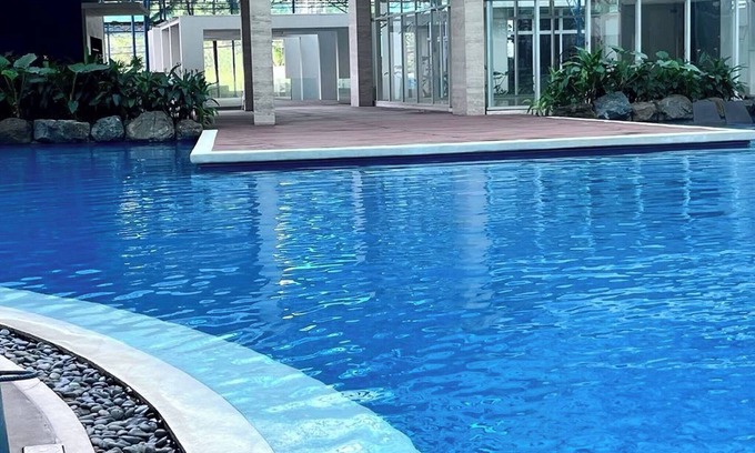 Ugong Condo | Cozy Nook in the City