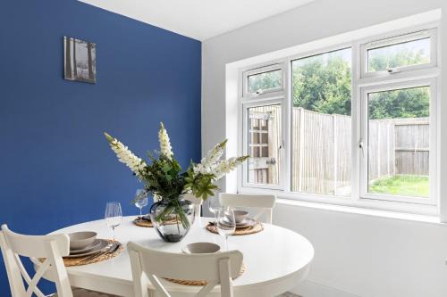 Newark upon Trent House | Cozy Nottingham Retreat with 3 Bedrooms