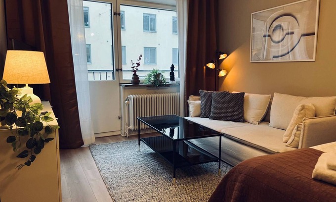 Sodermalm Apartment | Cozy one Bedroom Apartment in Stockholm