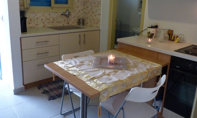 Pella Region Apartment | Cozy one bedroom apartment by the sea near Volos and in short distances from P