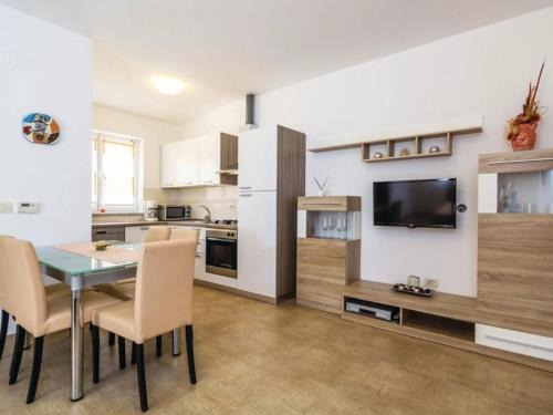 Martina Apartment | Cozy One Bedroom Apartment with Terrace