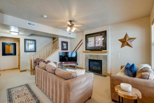 Kimball Junction House | Cozy Park City Townhome By Dining, Shops and More!