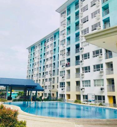 Sasa Apartment | Cozy place by seawind, Davao City Near davao airport SMX Sm lanang Sasa wharf, Dusit Thani, Grand regal hotel,Azuela cove and a lot more