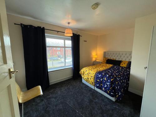 Hillsborough Bed & Breakfast | Cozy Private Blackout Room