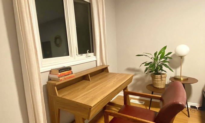 Waterloo House | Cozy Private Room Near University of Waterloo | Uptown