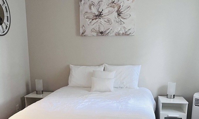 Sorrento Apartment | Cozy Private Studio in the Country