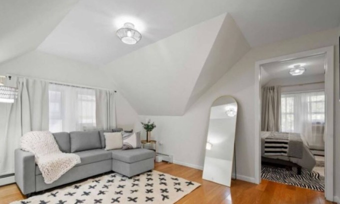 South Side Apartment | Cozy & Quiet Furnished Apartment, 3-12 Month Stays