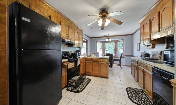 Charlotte House | Cozy Ranch Near UNCC