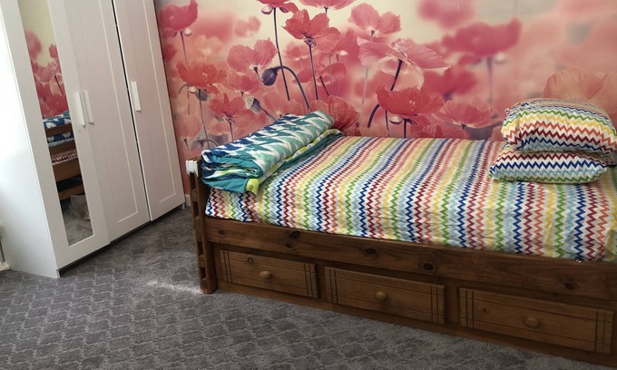 Valley Stream House | Cozy, rarely available room perfect for studying/ relax and easy to commute