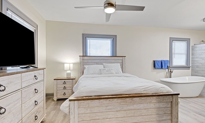 South Kansas City House | Cozy remodeled house close to the plaza and downtown!