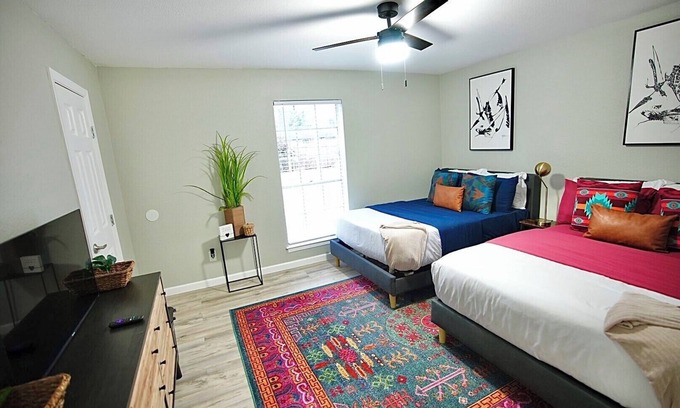 West Arlington Apartment | Cozy Retreat Near Arlington's Top Attractions!- Arlington, Texas