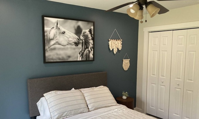 Whitesburg Apartment | Cozy Retreat