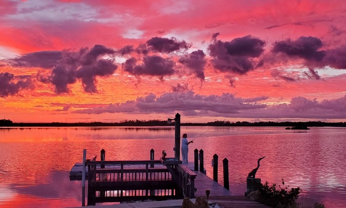 Crystal River House | Cozy Riverfront Retreat in Ozello with hot tub, private dock and amazing views