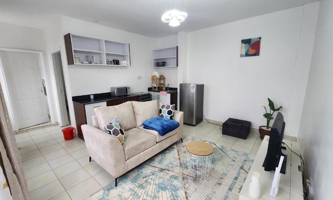 Riruta Apartment | Cozy Rooftop Apartment