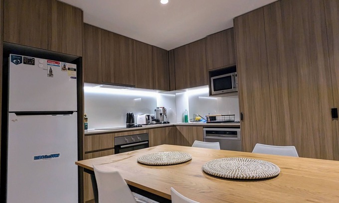 Brighton Apartment | Cozy Room close to beach and nature reserve