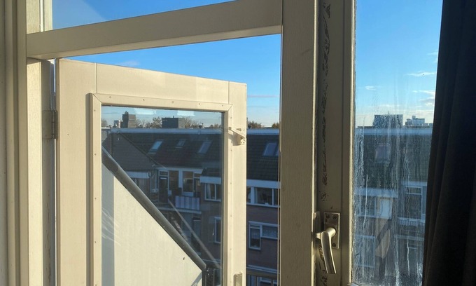 Amsterdam East Condo | Cozy room in the City!