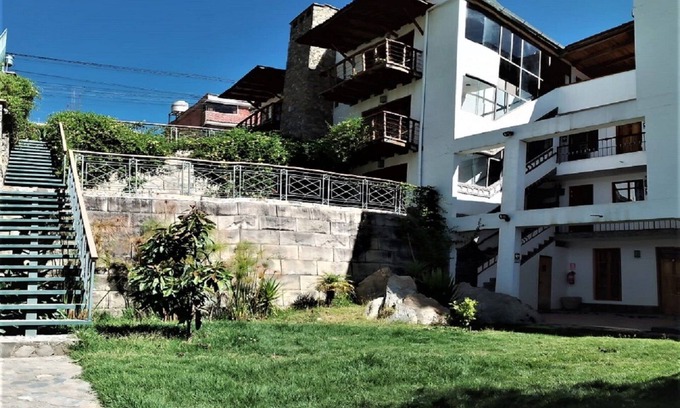 Independencia Bed & Breakfast | cozy room With garden view.