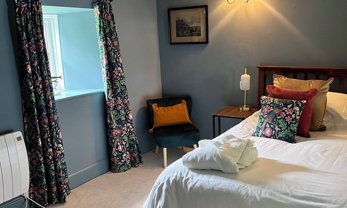 Blairgowrie Cottage | Cozy Rural Cottage close to the Cairngorms National Park