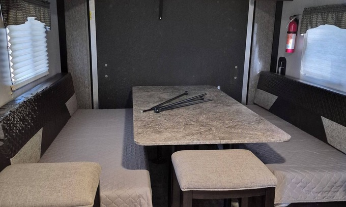 Wright House | Cozy RV in Delightful Fort Walton Beach with AC