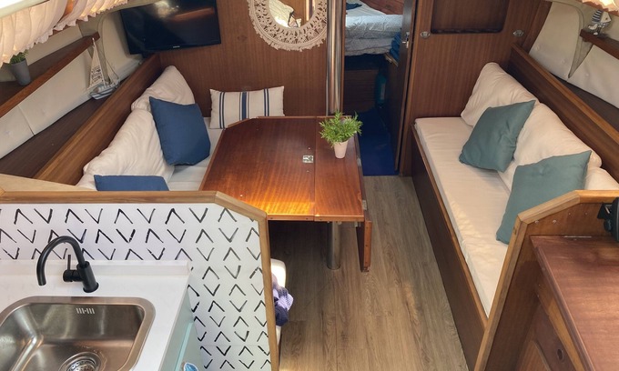 Sant Adria de Besos Boat Rental | Cozy Sailboat in the Forum