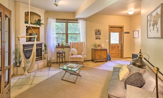 Signal Mountain Apartment | Cozy Signal Mtn Apt w/ Fire Pit on 6 Acres!
