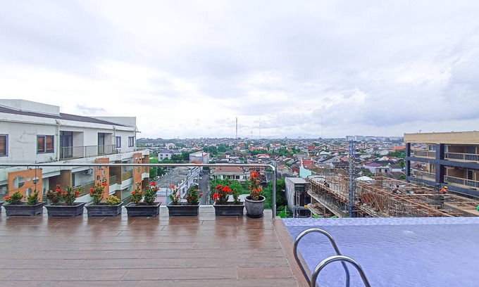 Depok Apartment | Cozy Stay Studio Room At Altuz Seturan Yogyakarta Apartment