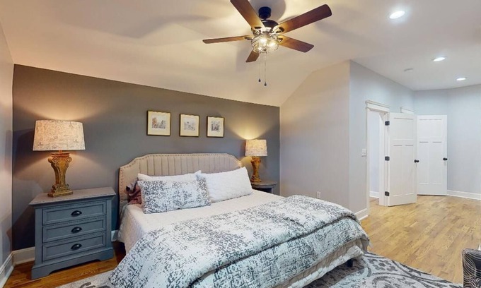 Thompson's Station Cottage | Cozy Stone Cottage Nestled Between Springhill and Franklin TN