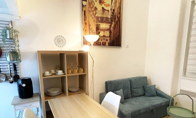 Vizivaros Apartment | Cozy studio apartment in the center of Budapest, close to the metro.