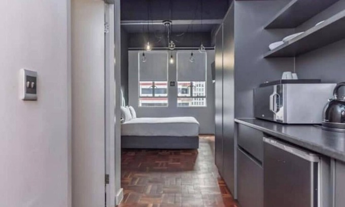 Rosebank Apartment | Cozy Studio Cape Town