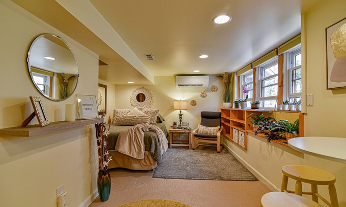 Historic Montford Apartment | Cozy Studio within 15 minute walk of Downtown Asheville
