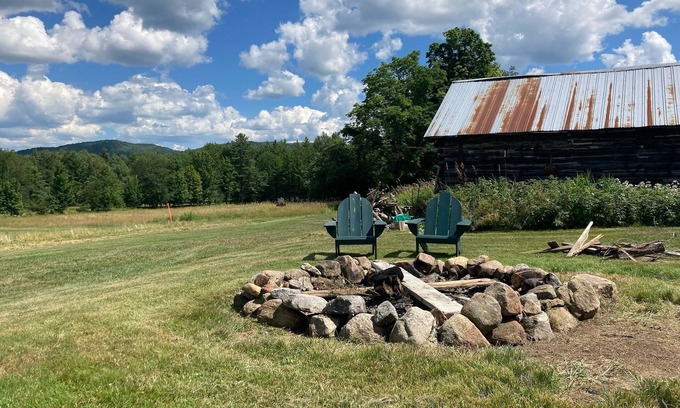 North River Apartment | Cozy suite on Garnet Hill trails; Gore 15 minutes away.