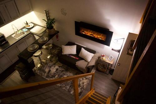 Athens Apartment | Cozy tiny house 10 minutes from UGA