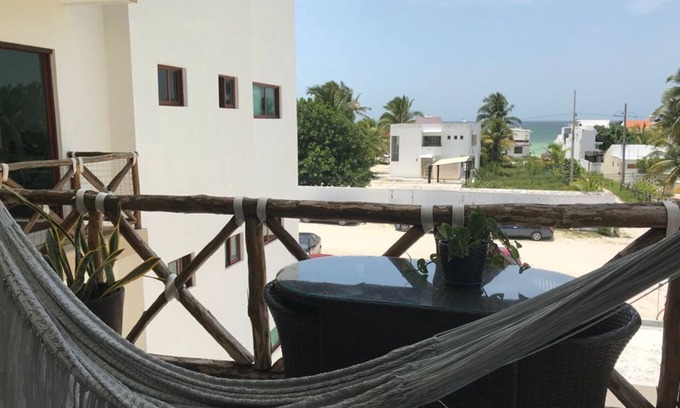 Chicxulub Puerto Apartment | Cozy two bedroom apartment 50m from the beach