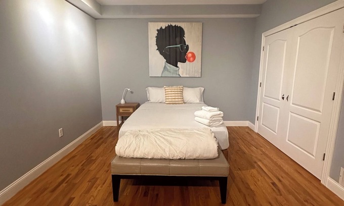 Union City Condo | Cozy Union City Condo with quick access to New York City!