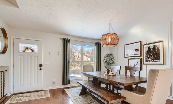 Morrison House | Cozy & Updated Home by Red Rocks