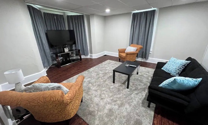 Uniontown Apartment | Cozy Upstairs Apartment