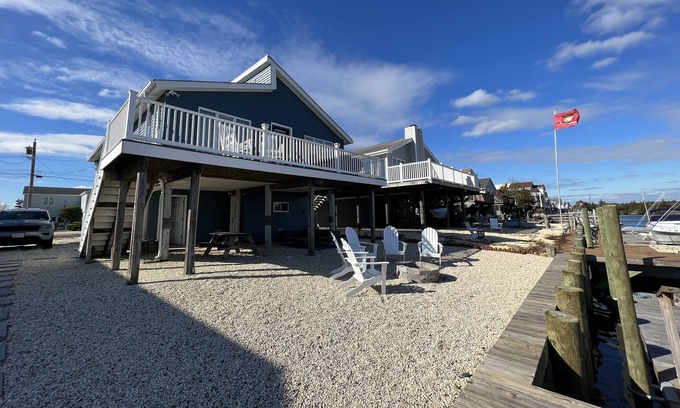 Mystic Island House | Cozy Family Friendly Waterfront Property in Mystic Island, NJ