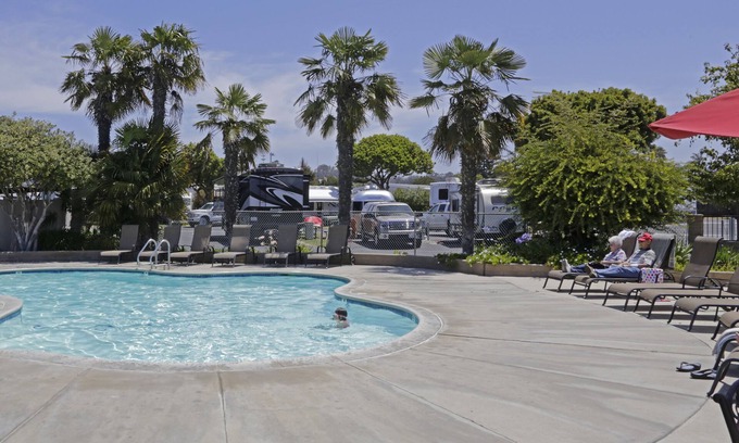 Oceano Cottage | Cozy Vacation Cottage 100 at Pismo Sands RV Resort