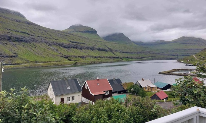 Faroe Islands House | Cozy village house in Funningsfjørð