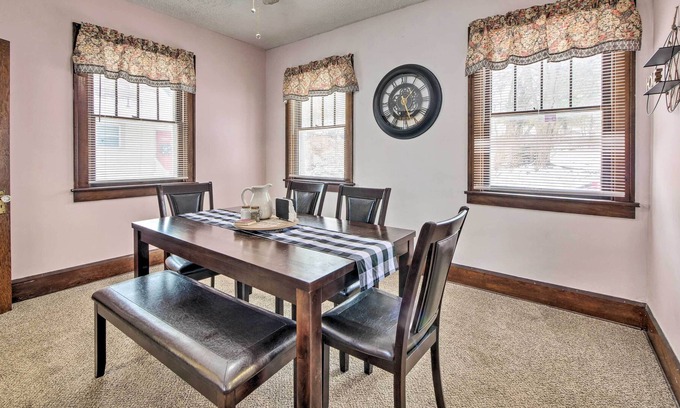 Wooster House | Cozy Wooster Abode Near Ohio Amish Country!