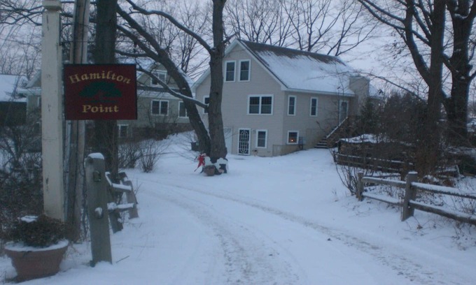 Niverville Cottage | Cozy yet spacious lakefront cottage, Ideal for all seasons
