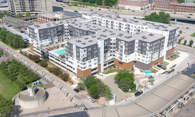 Central Business District Apartment | Cozysuites Luxe 1BR in Downtown Cincinnati