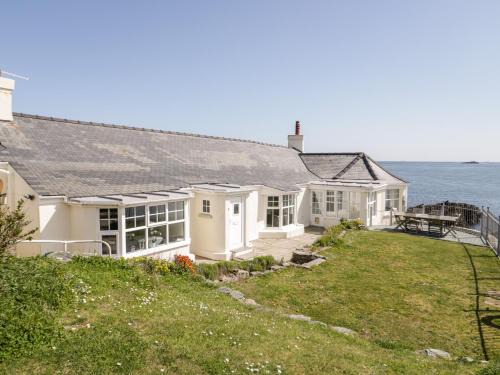 Amlwch House | Craig Y Wylan